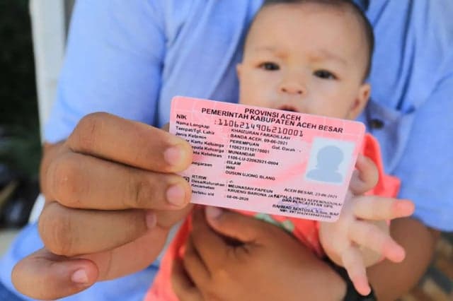 Registrasi Akta Kelahiran Anak