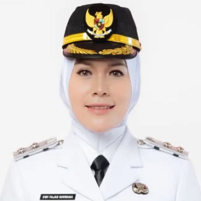 Dwi Fajar Nirwana