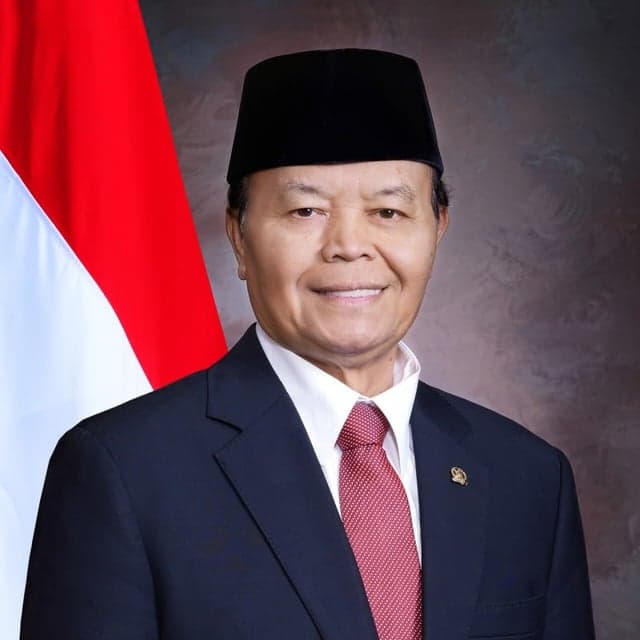 Aus Hidayat Nur
