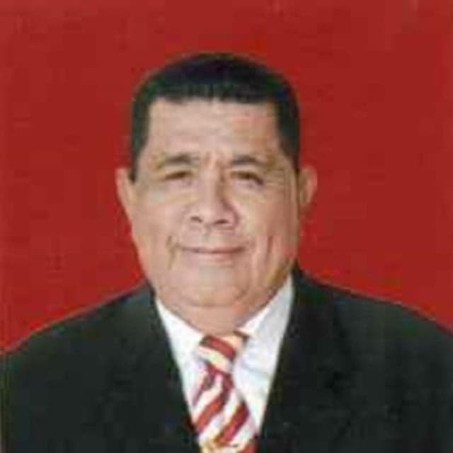 Esthon L. Foenay