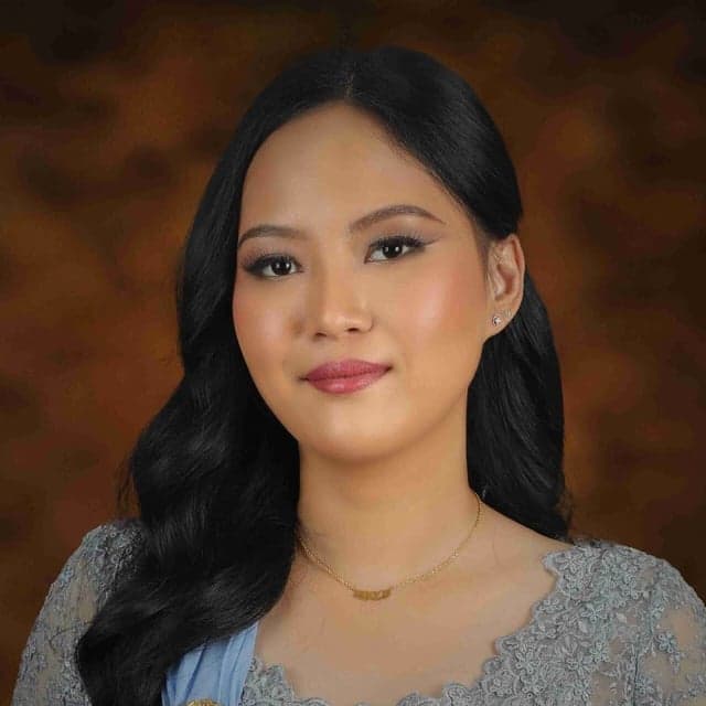 Almira Nabila Fauzi