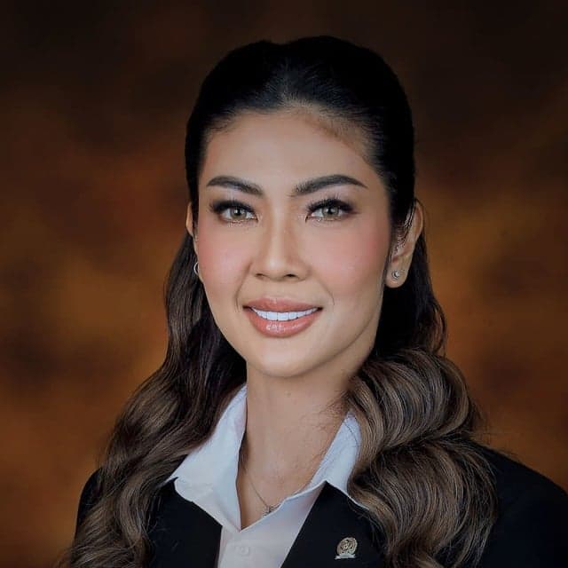 Dwi Ajeng Sekar Respaty