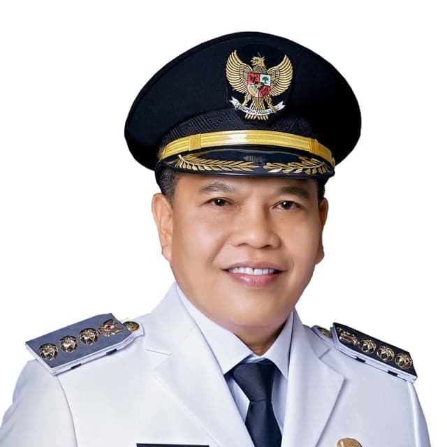 Azhari (Bupati Lebong)