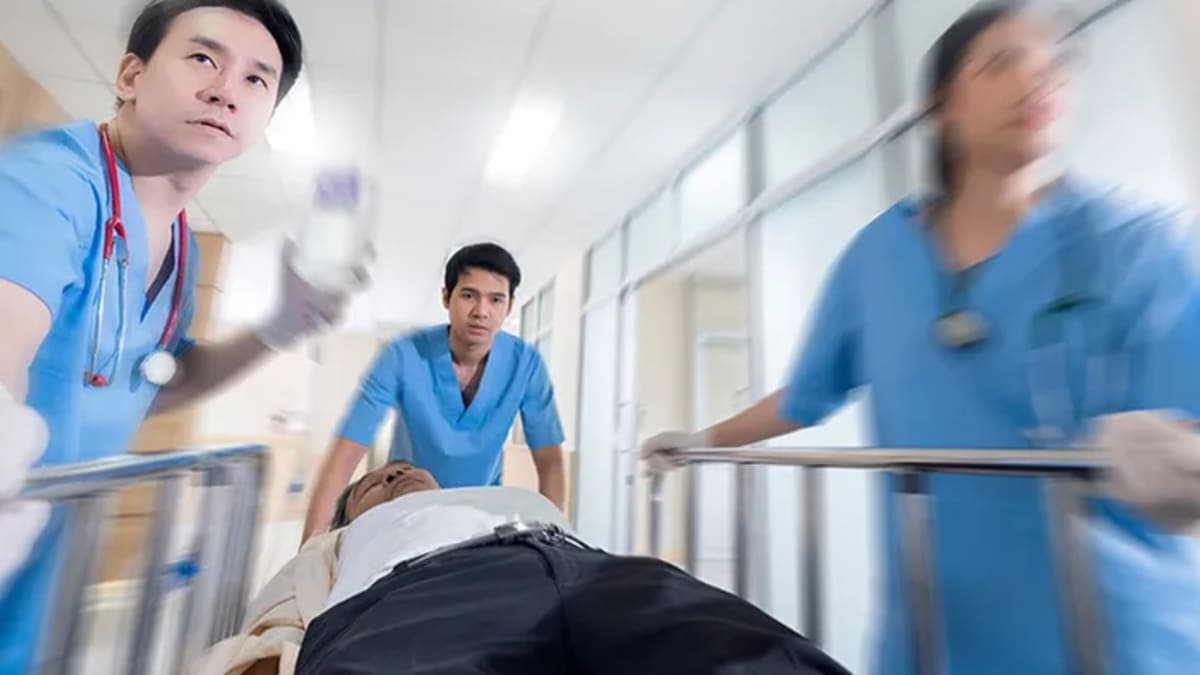 Langkanya Dokter Emergensi